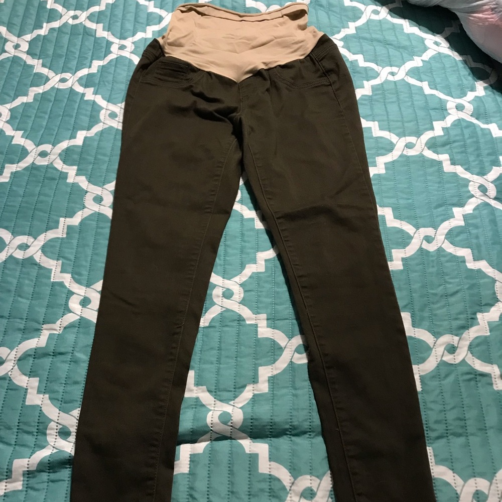 Maternity skinny jeans